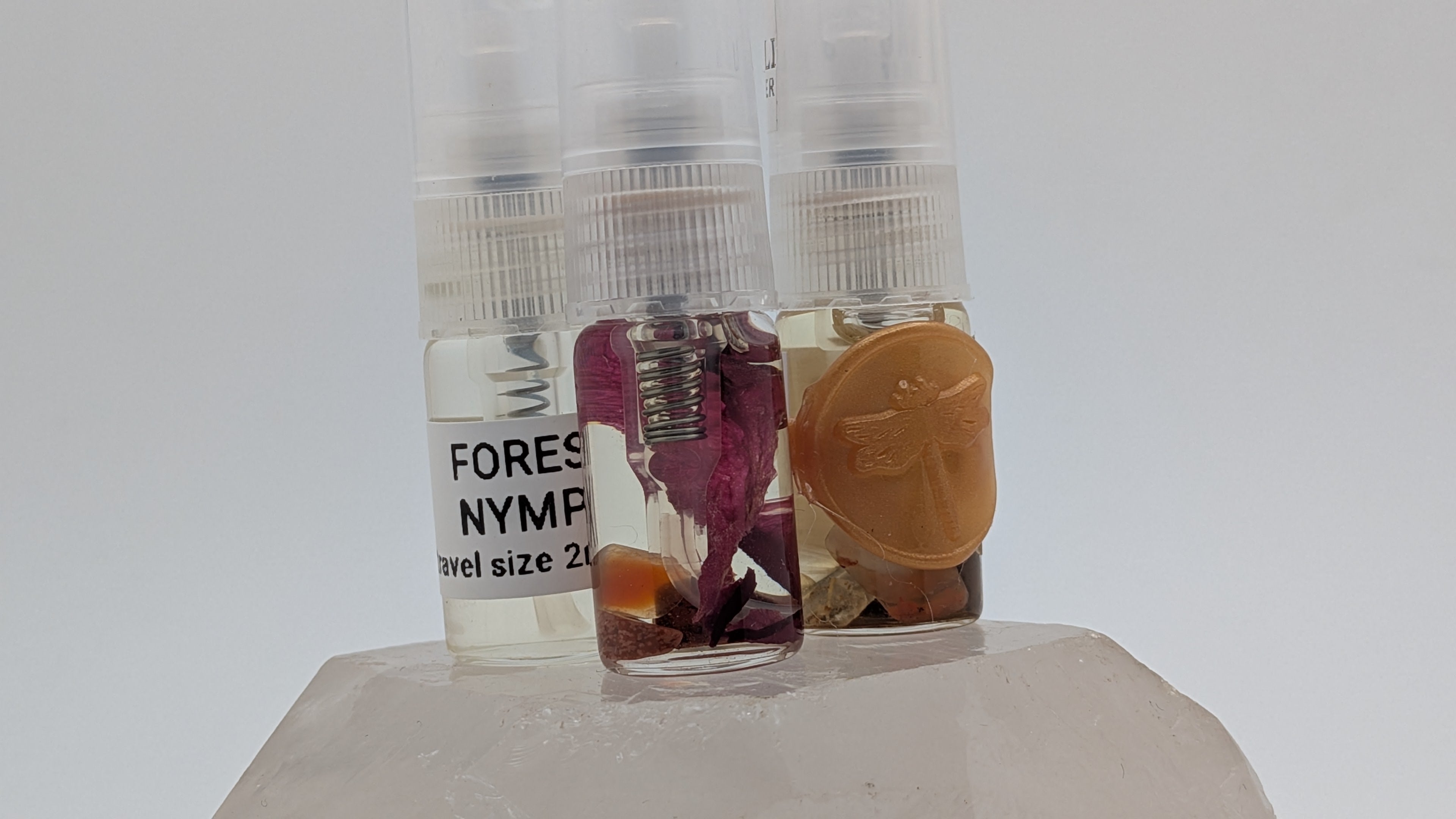 Samples Perfumes and Oils