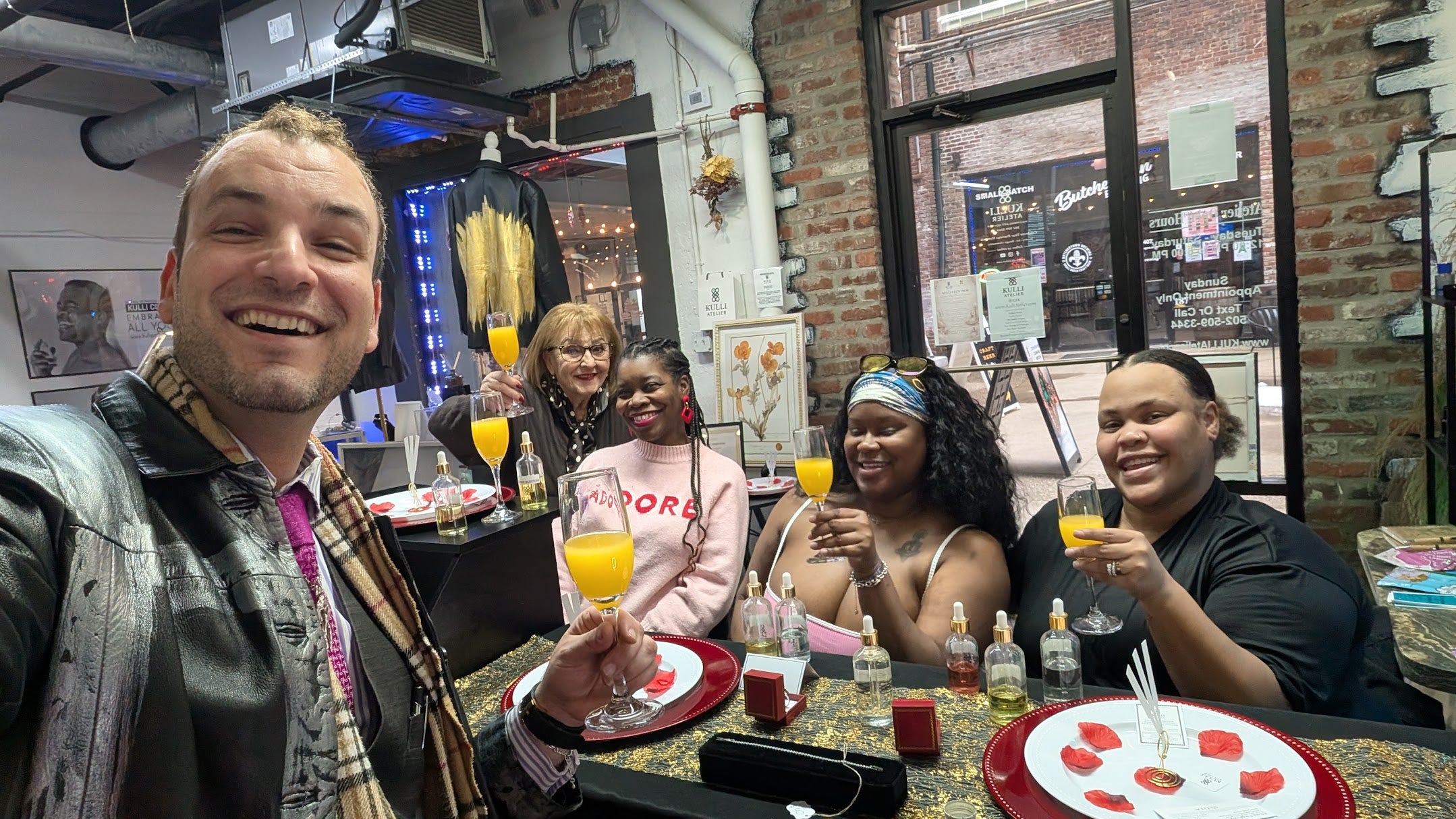 Perfume Party (Minimum 5 Guests)