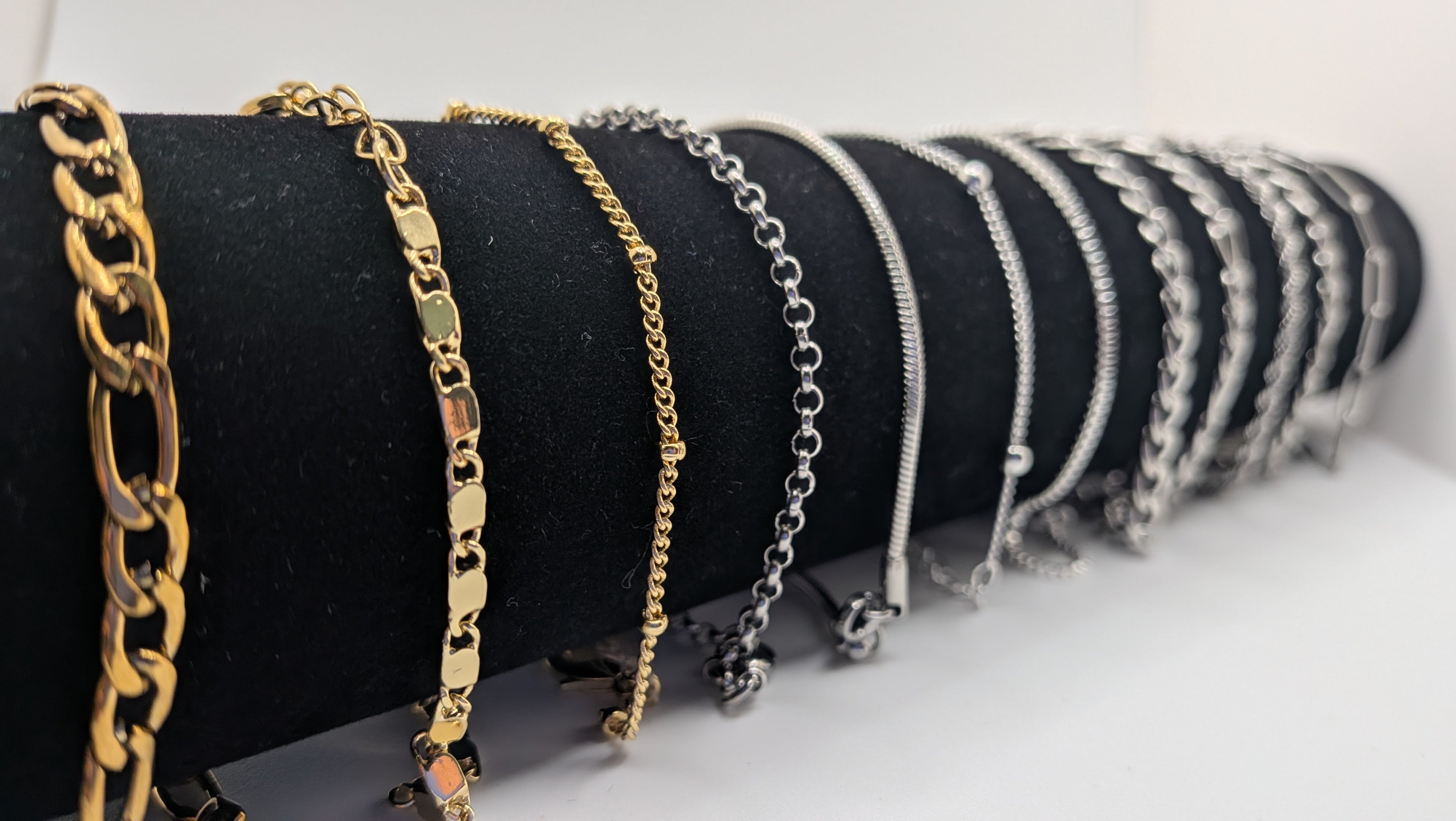 KULLI Atelier Bracelets – $25