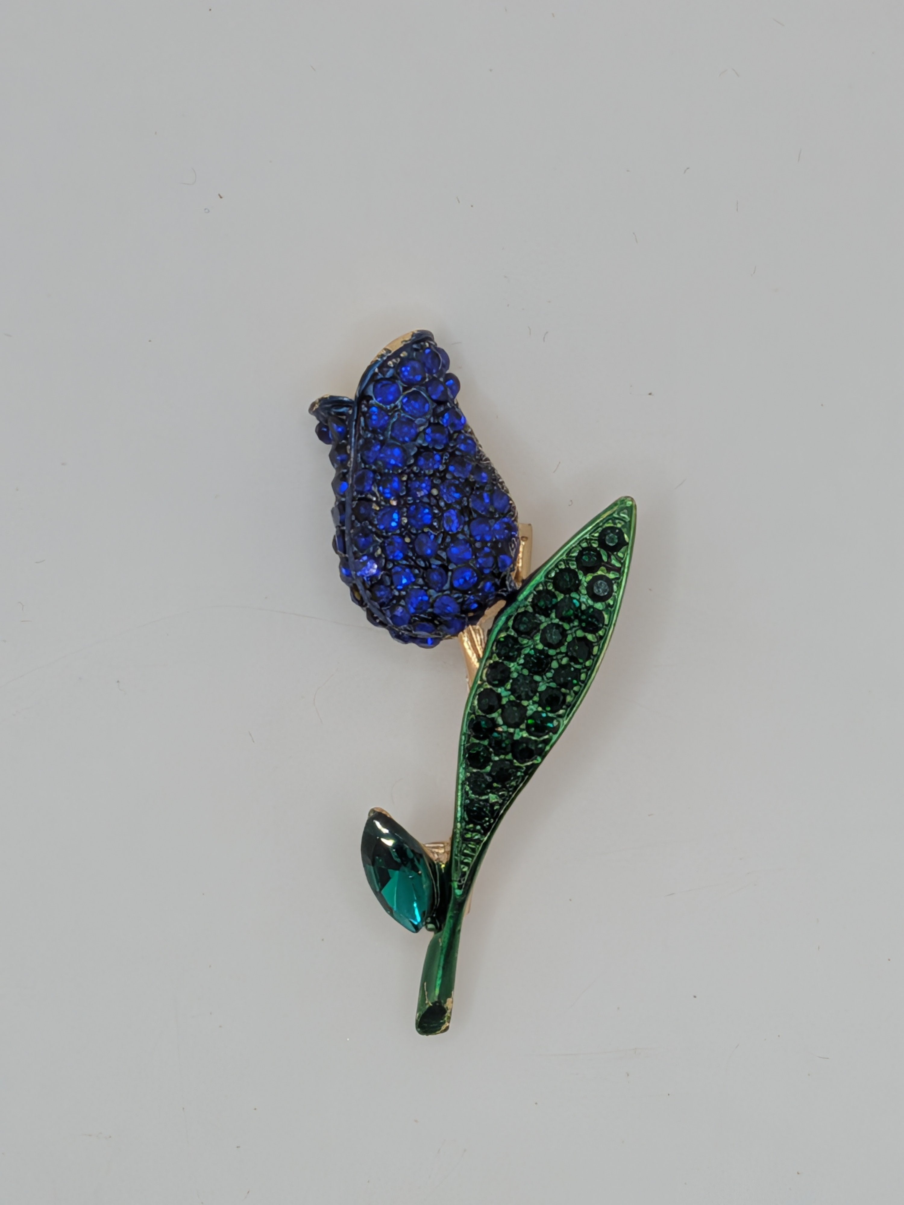 KULLI Atelier Vintage-Inspired Crystal Brooches Zinc alloy & crystal rhinestones $25