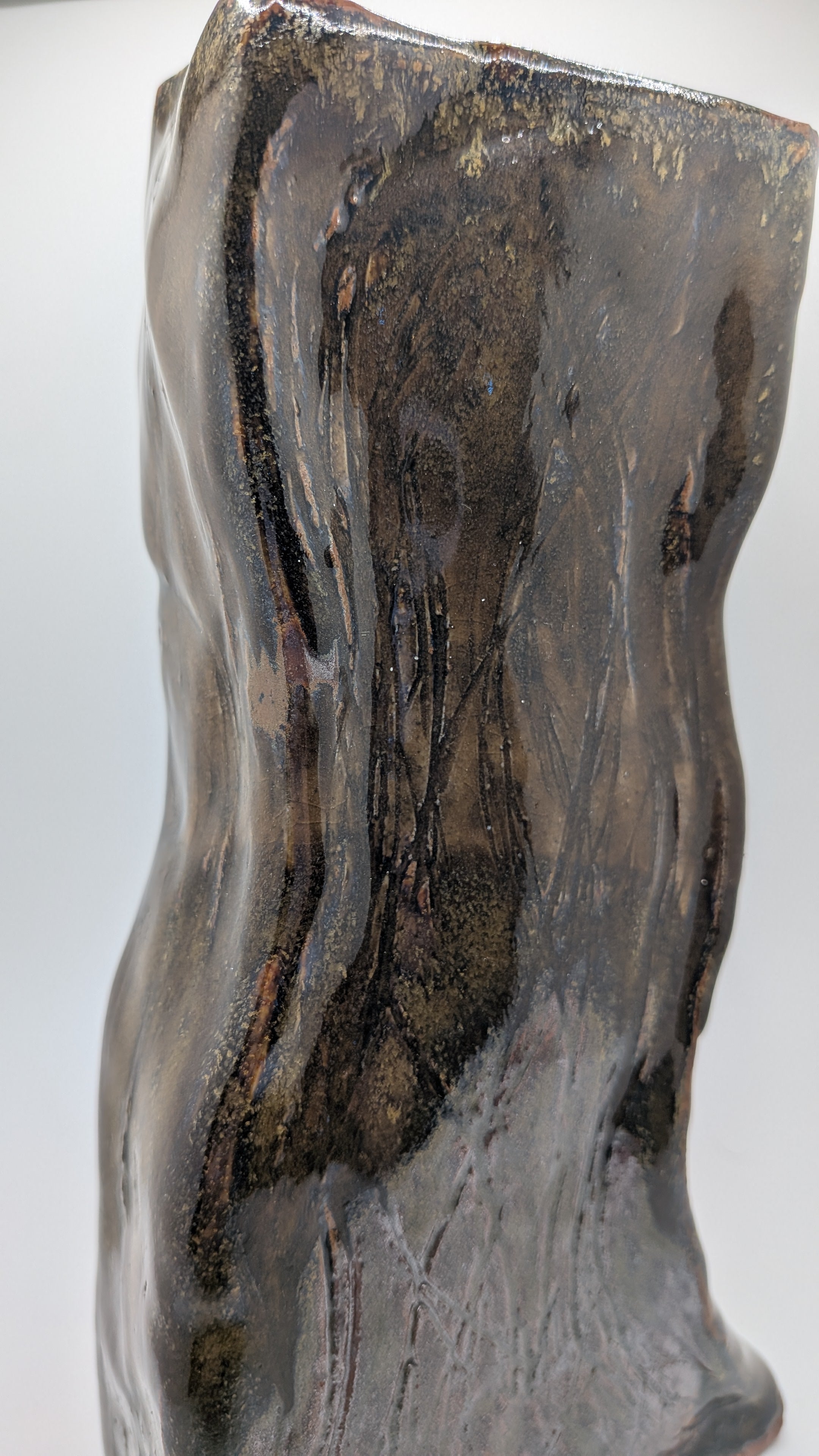 Ceramic Totem Structure