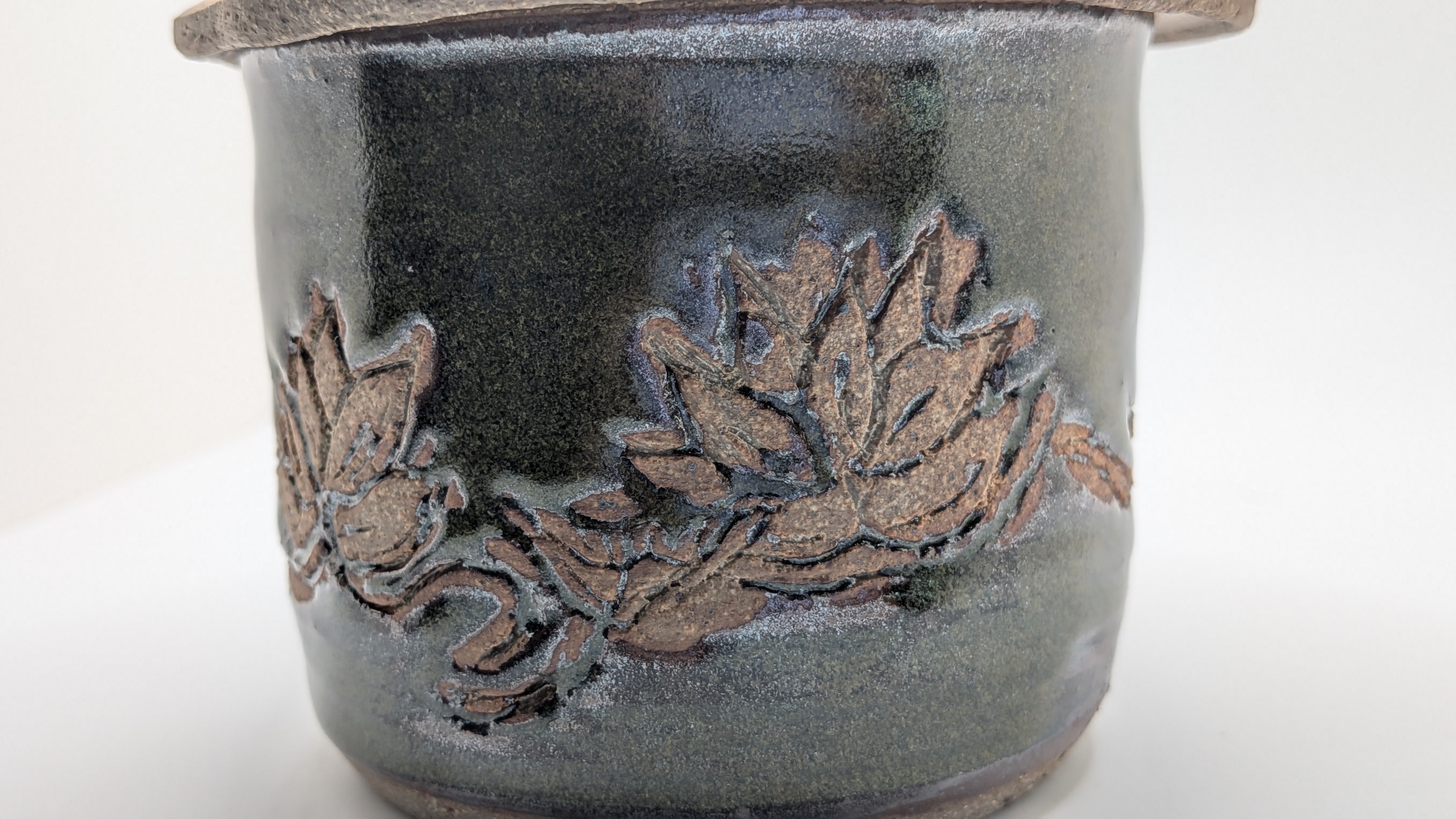 Ceramic Lotus Jar with Lid