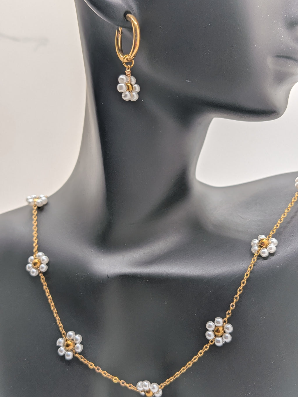 Pearl Bloom Set $100 Stainless Steel with gold plated.