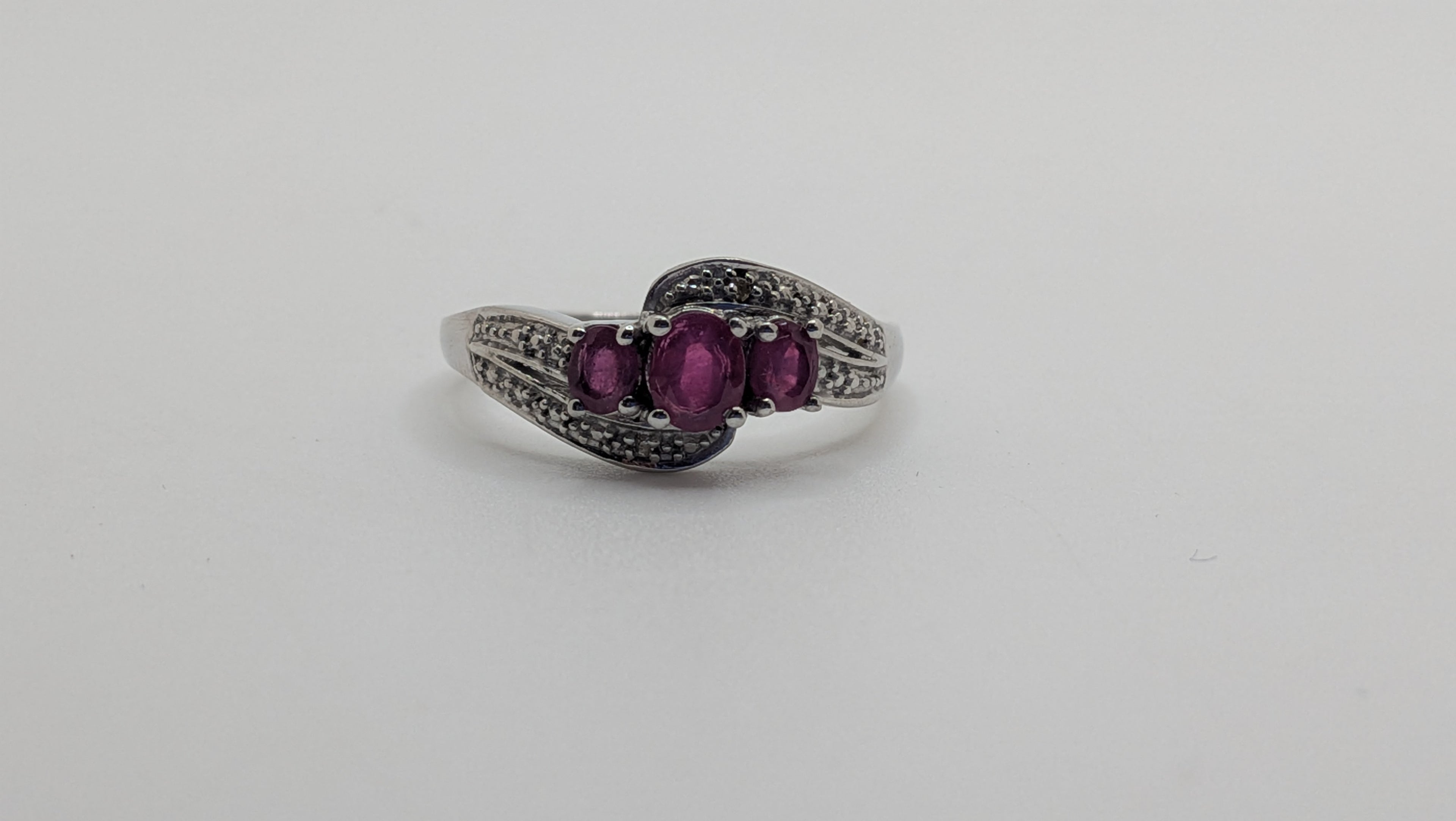 Sterling Silver Three Stone Ruby and 2 Diamonds Size 9