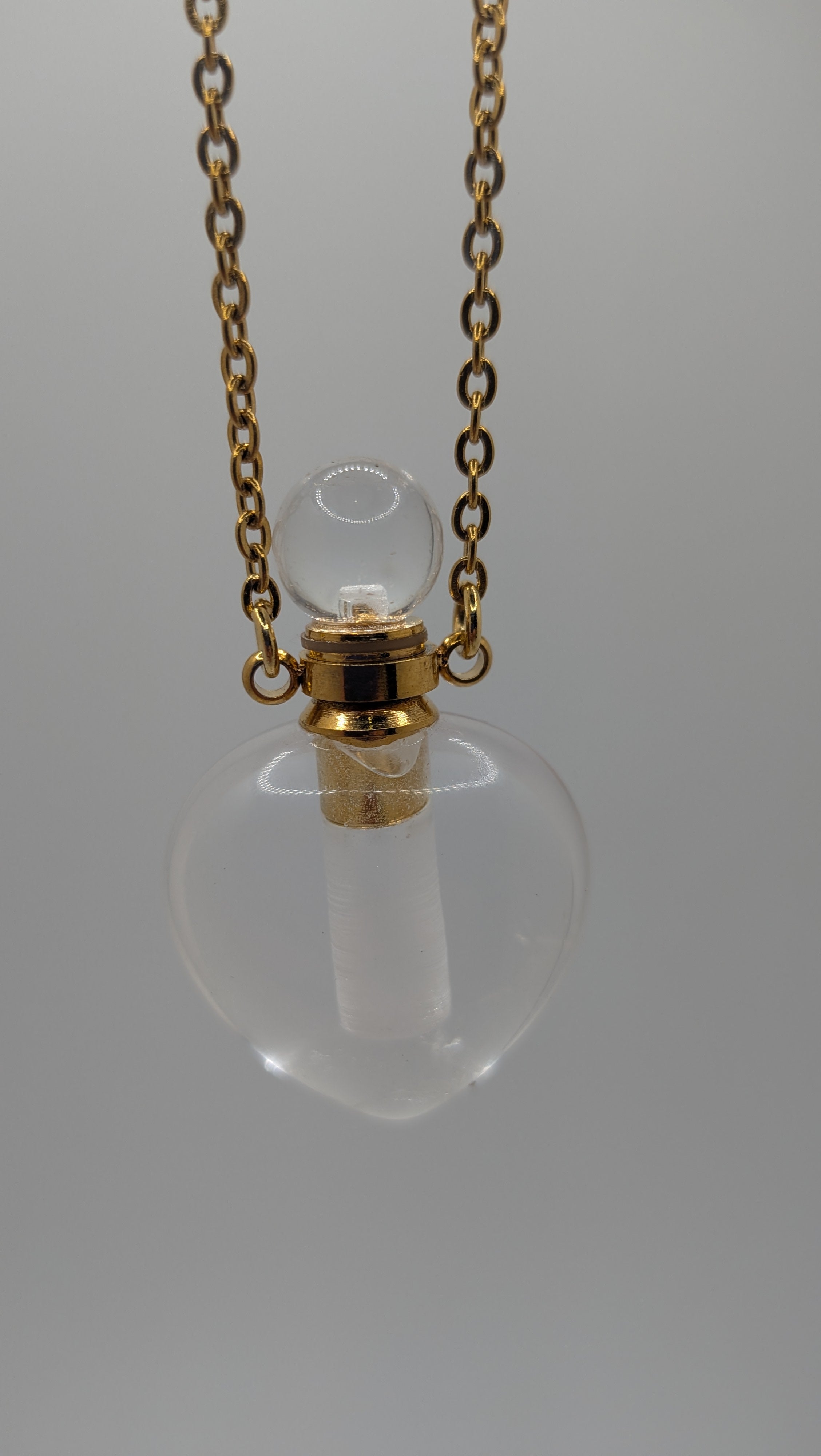 Kulli White Quartz Heart Perfume Necklace