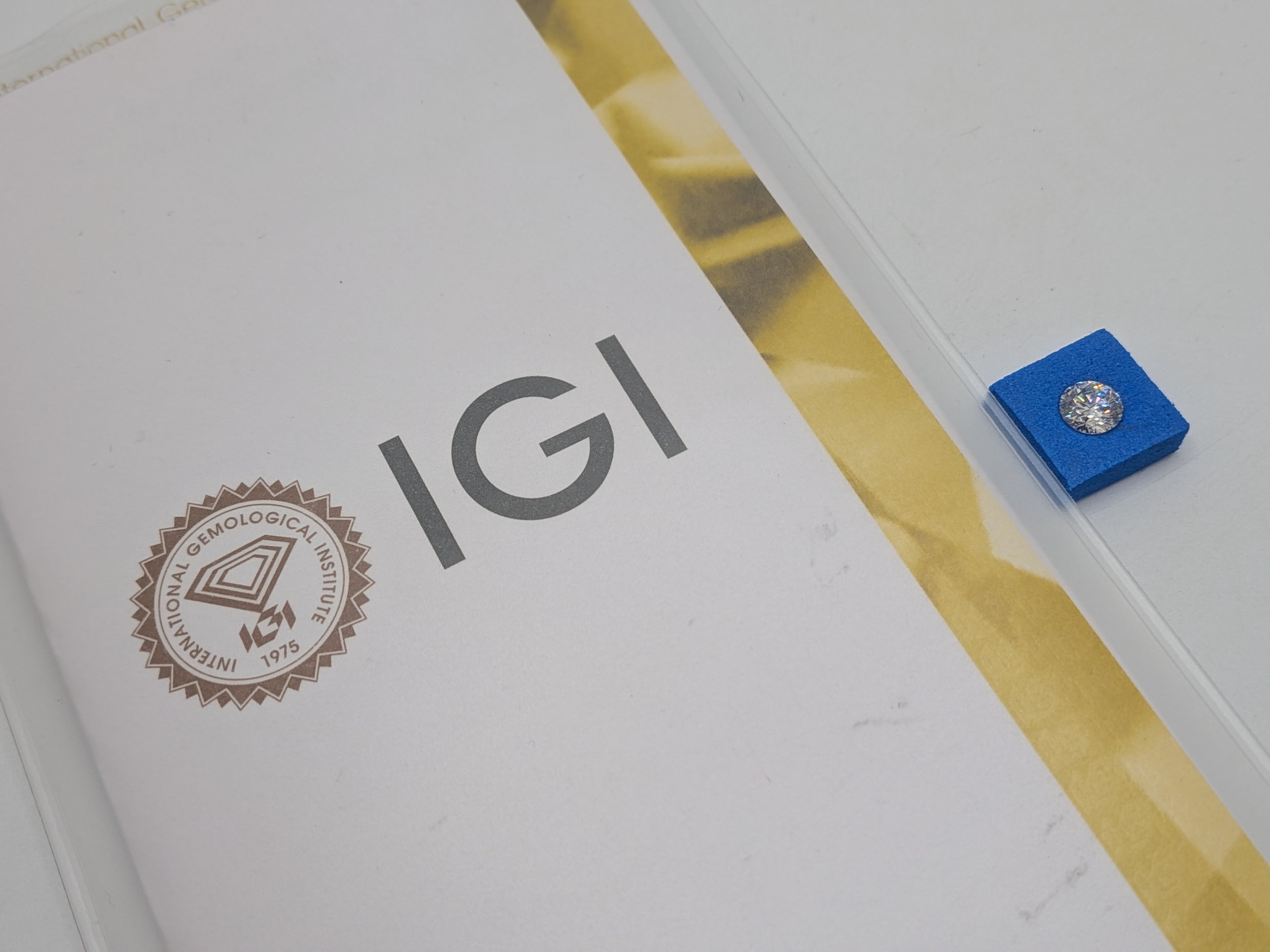 1.11 carat lab grown diamond D VS1 EXCELLENT POLISH EXCELLENT SYMMETRY igi 1882