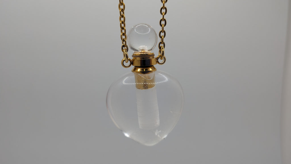 Kulli White Quartz Heart Perfume Necklace