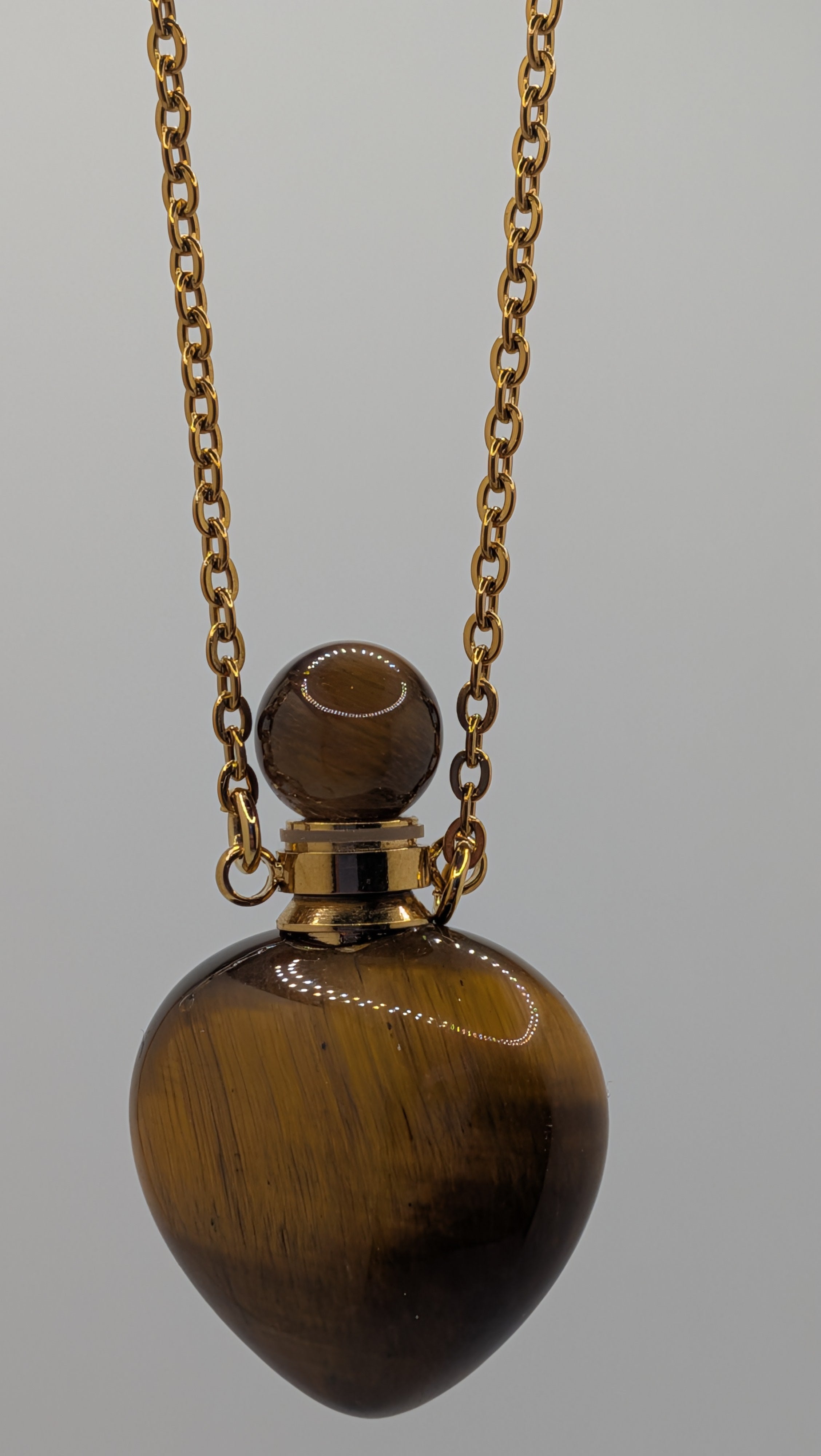 Kulli Tigers Eye Heart Perfume Necklace