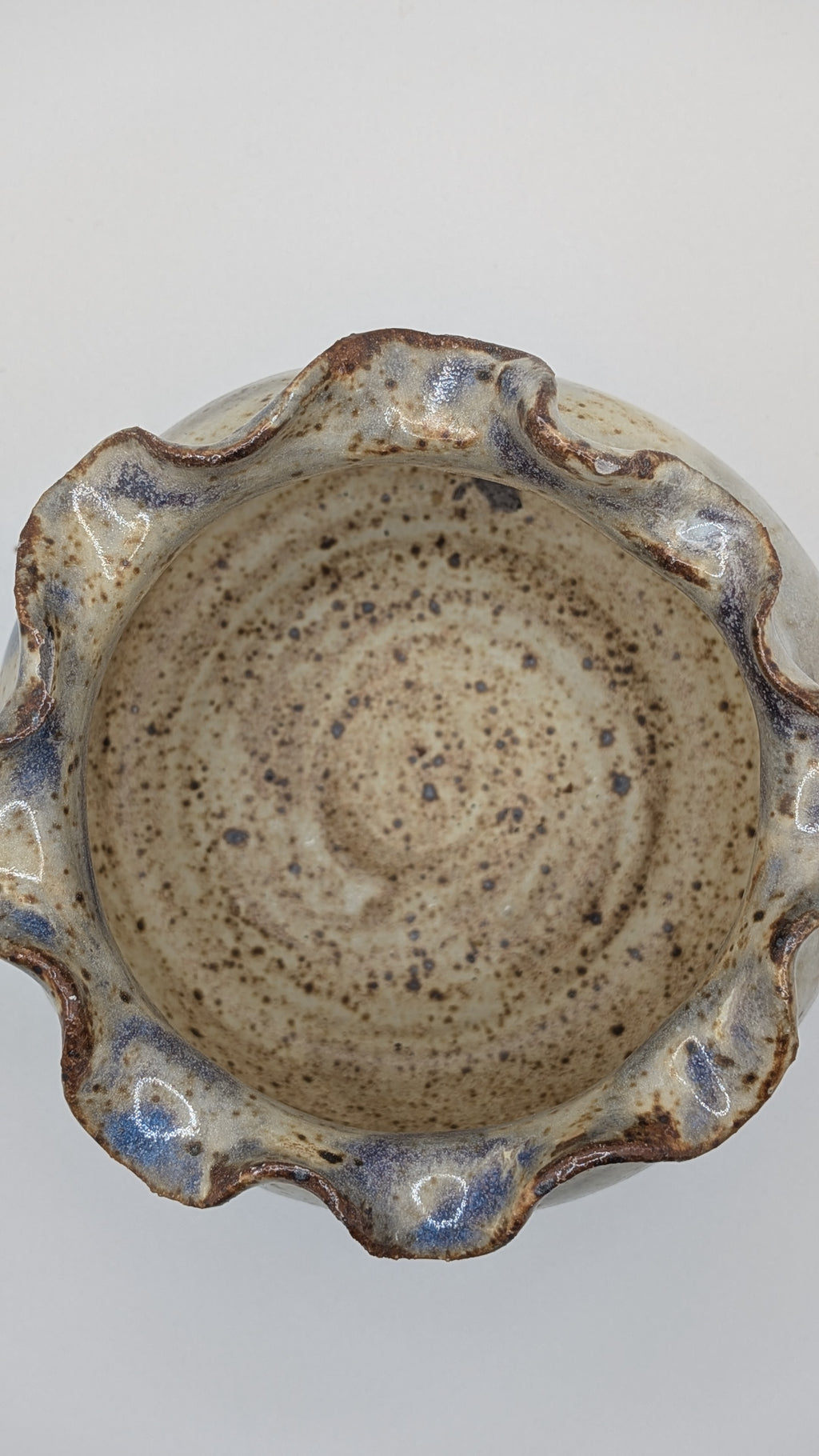 Ceramic ruffle Vessel