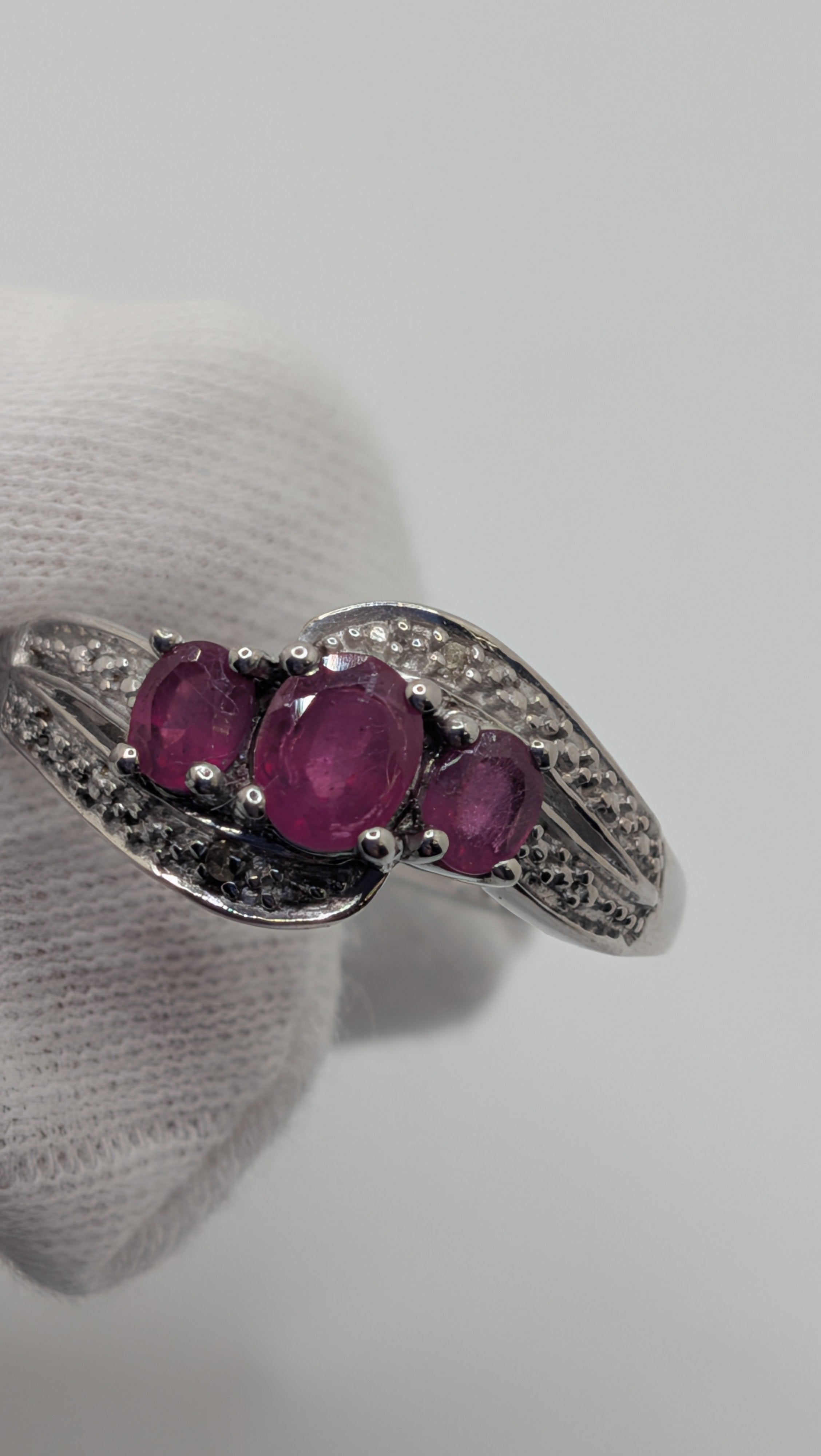 Sterling Silver Three Stone Ruby and 2 Diamonds Size 9