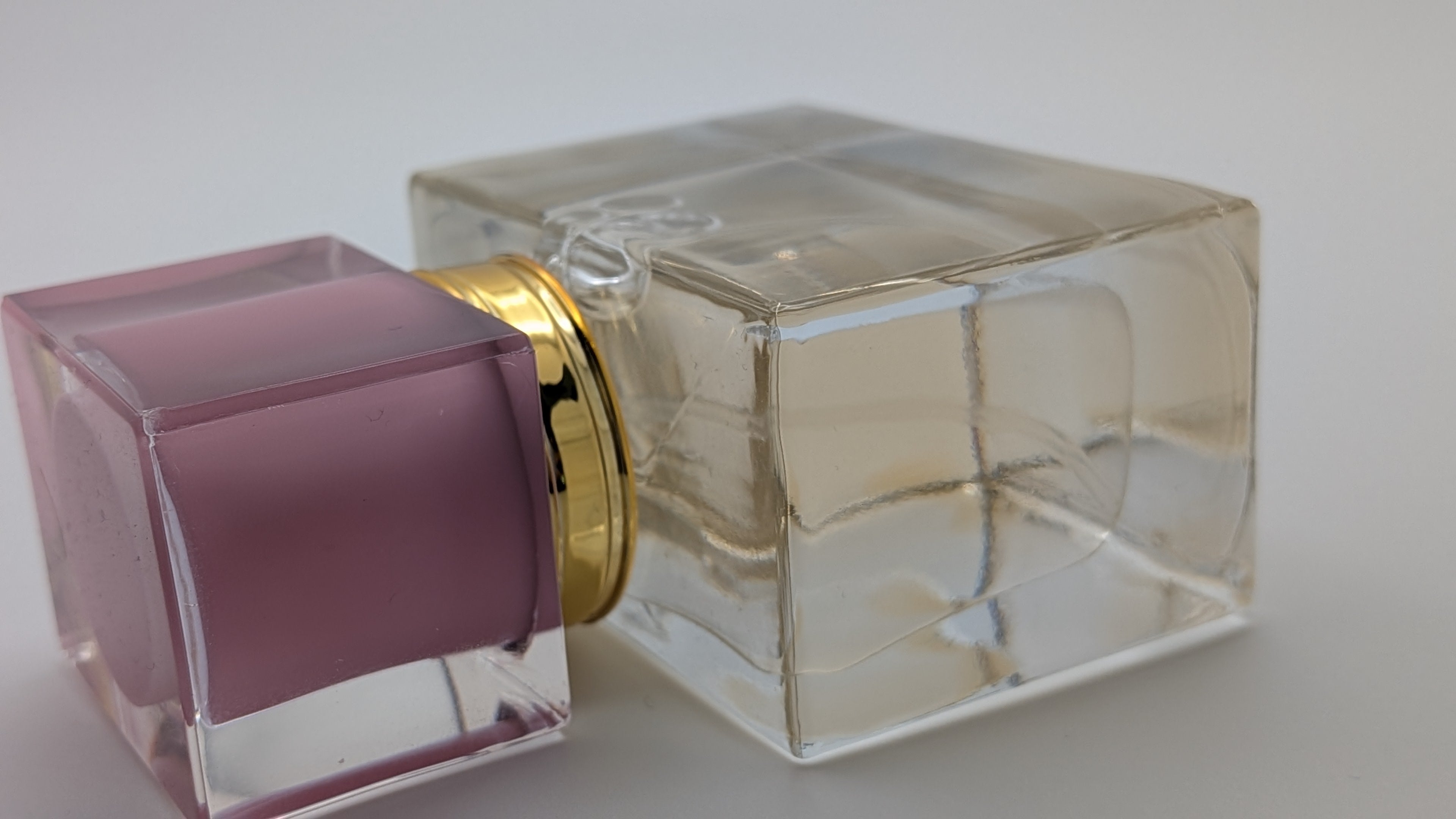 Pink Myrrh - Oil Perfume 🌸🖤