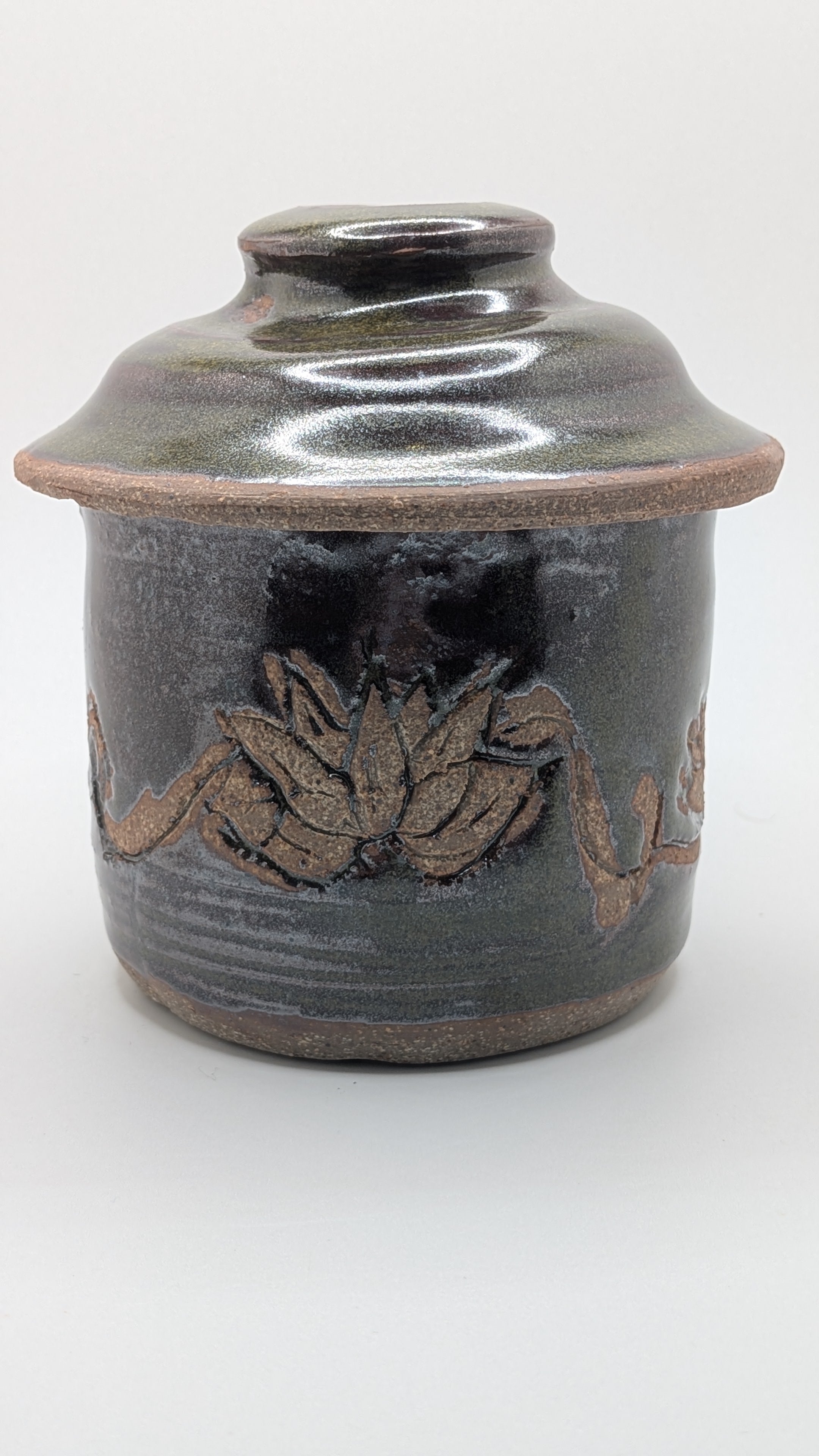 Ceramic Lotus Jar with Lid