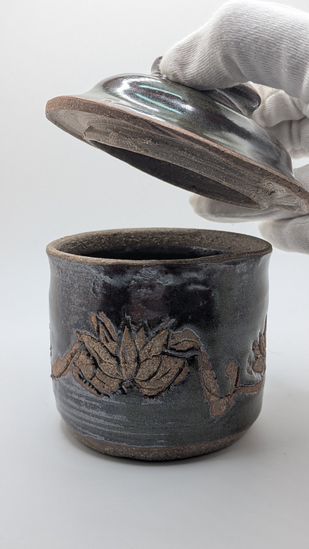 Ceramic Lotus Jar with Lid