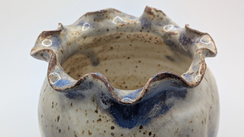 Ceramic ruffle Vessel