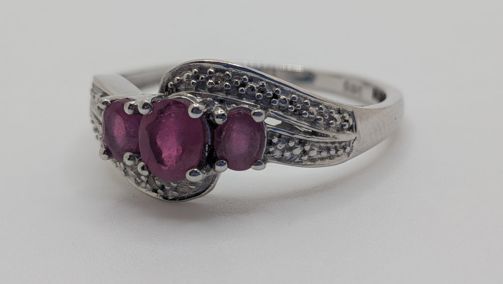 Sterling Silver Three Stone Ruby and 2 Diamonds Size 9