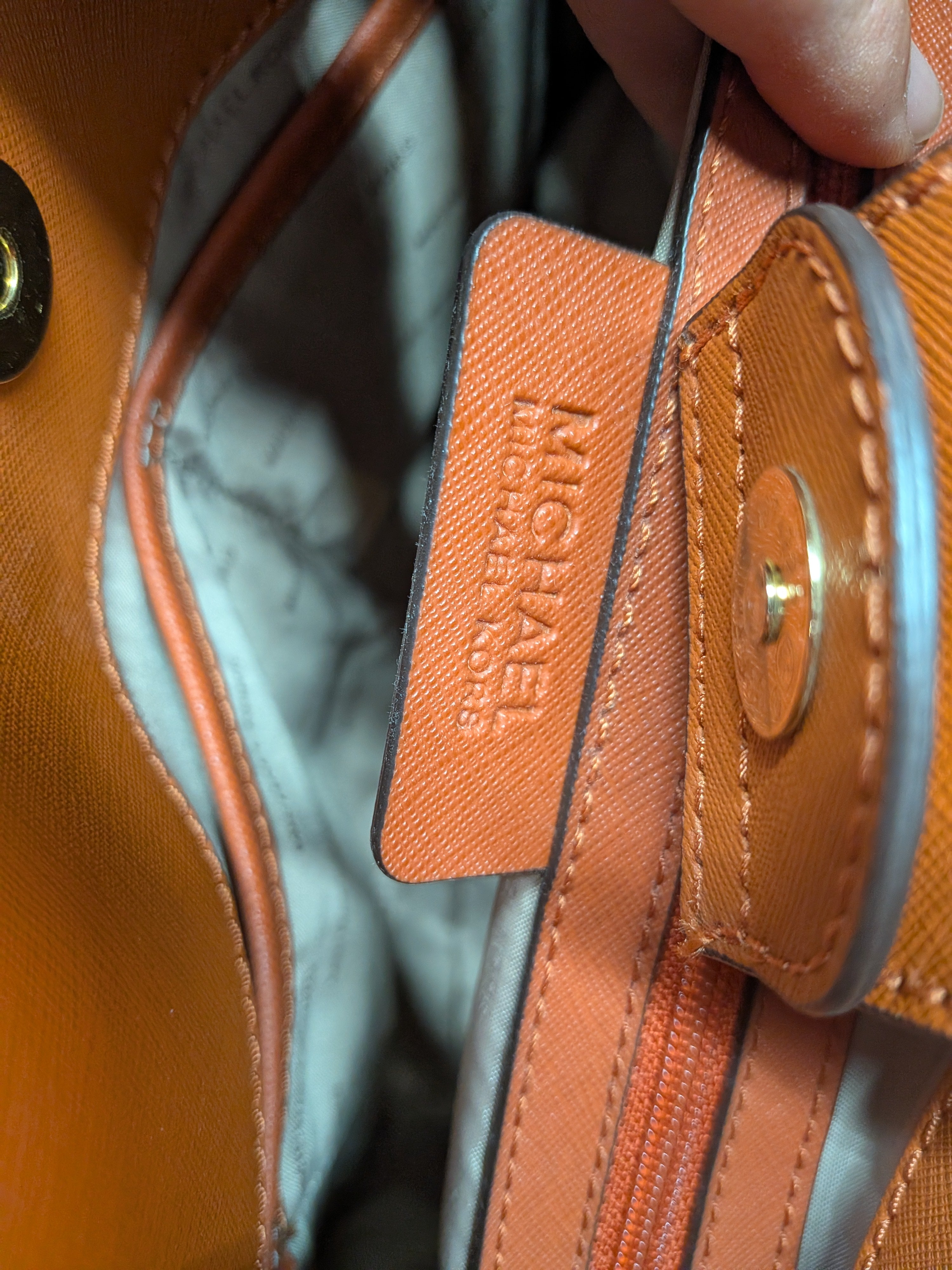 Michael Kors Hamilton Orange like brand new! $222