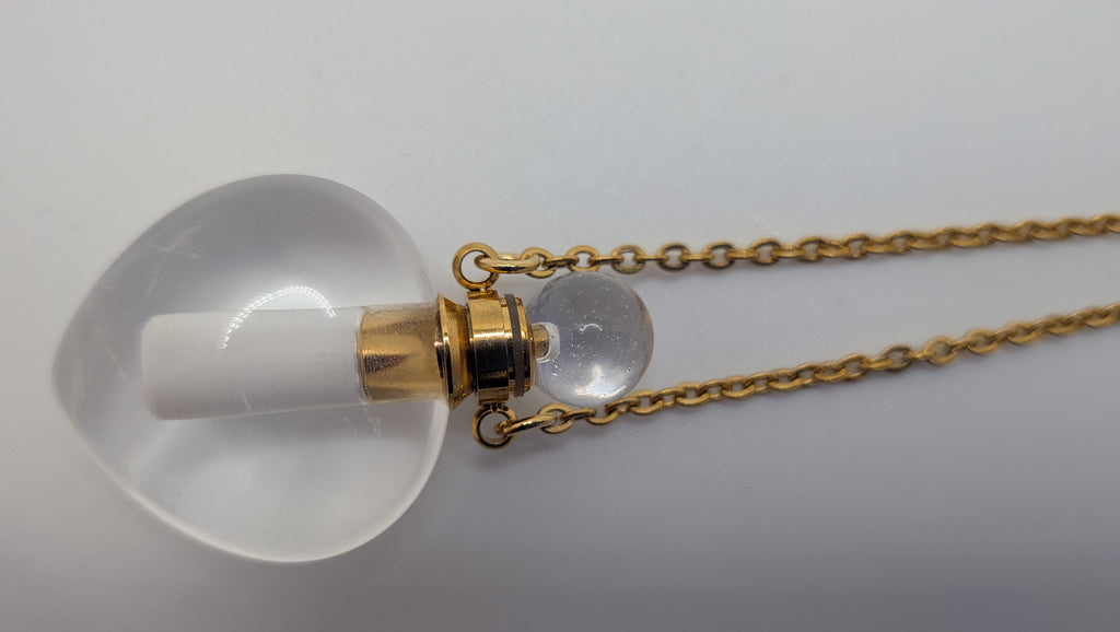 Kulli White Quartz Heart Perfume Necklace
