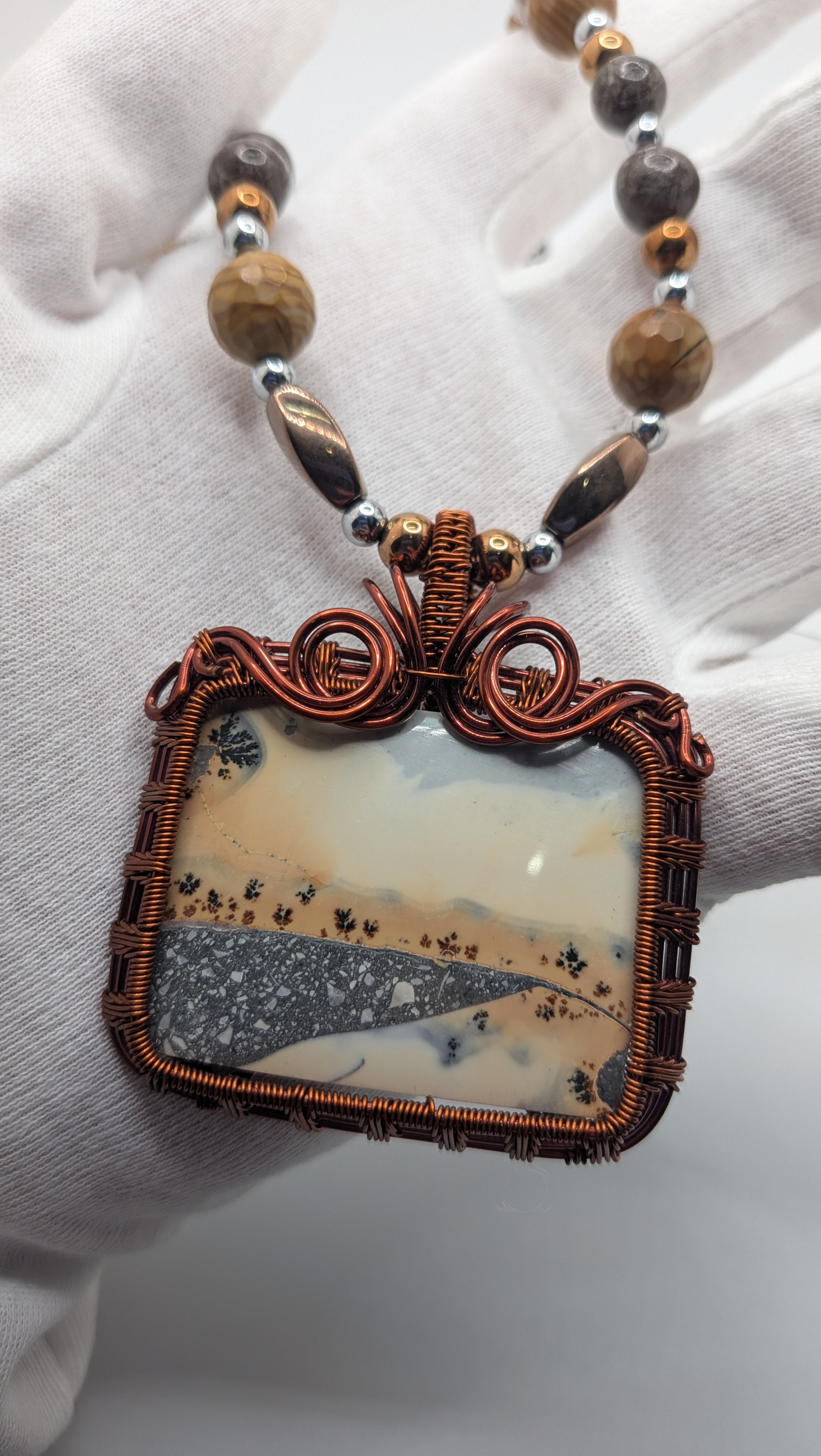 WuSah Maligano Jasper Pendant
