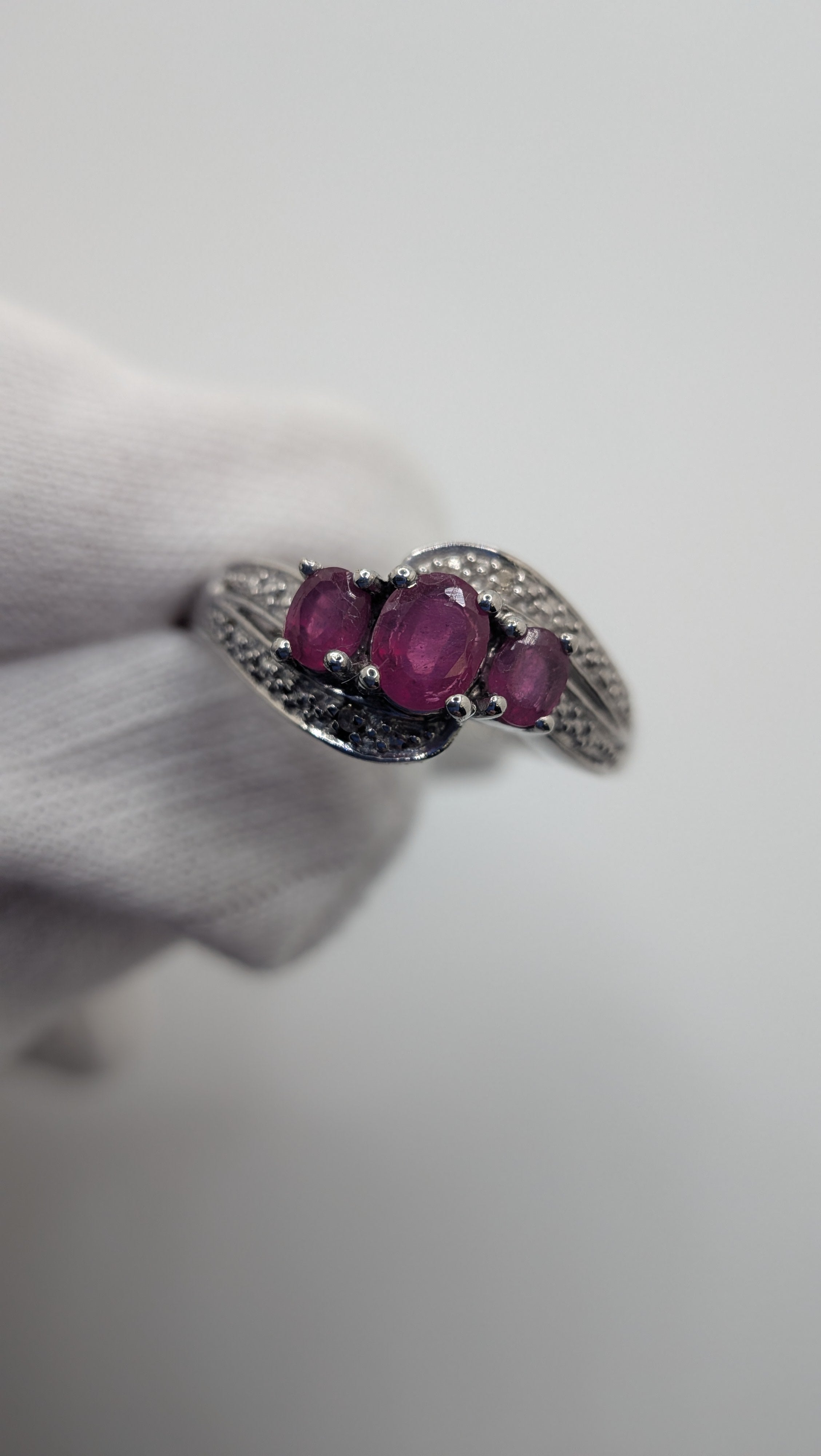 Sterling Silver Three Stone Ruby and 2 Diamonds Size 9