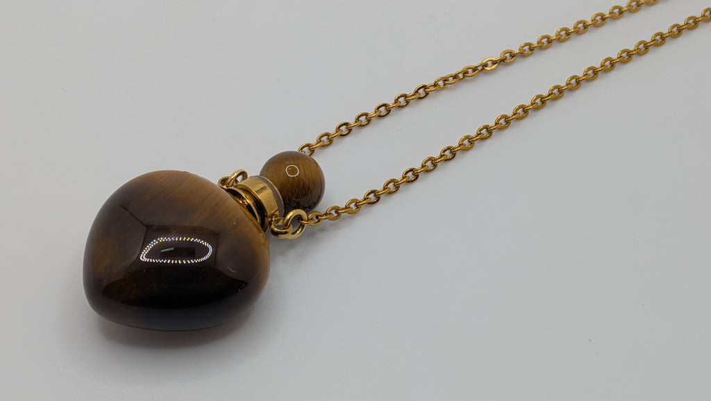 Kulli Tigers Eye Heart Perfume Necklace