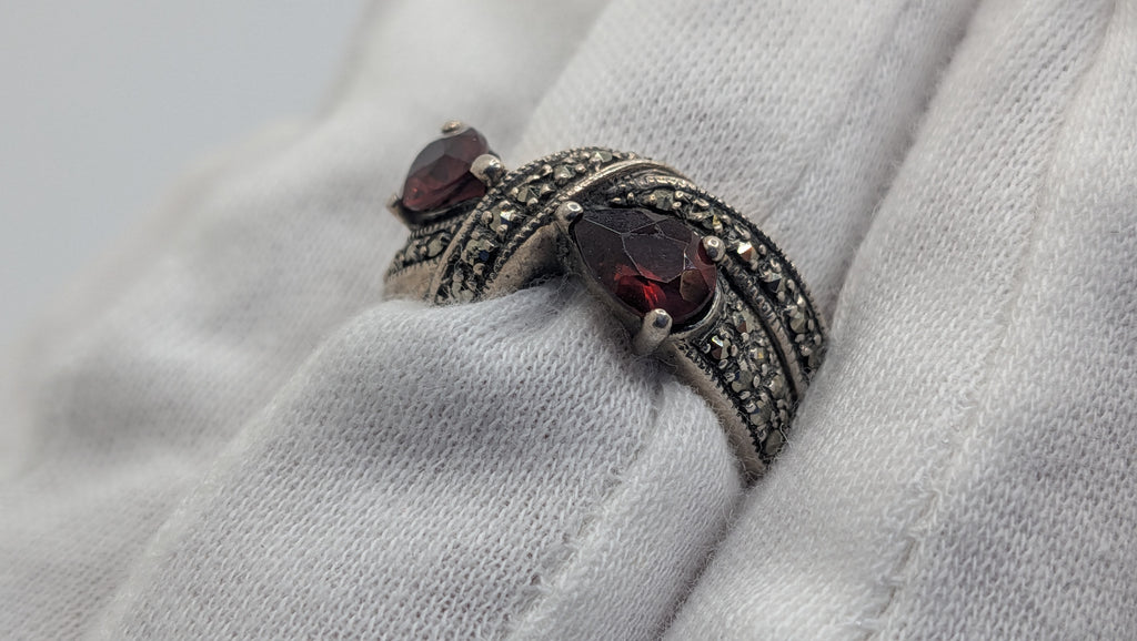 Sterling Silver Pear Garnet and Marcasite Ring Size 9.25