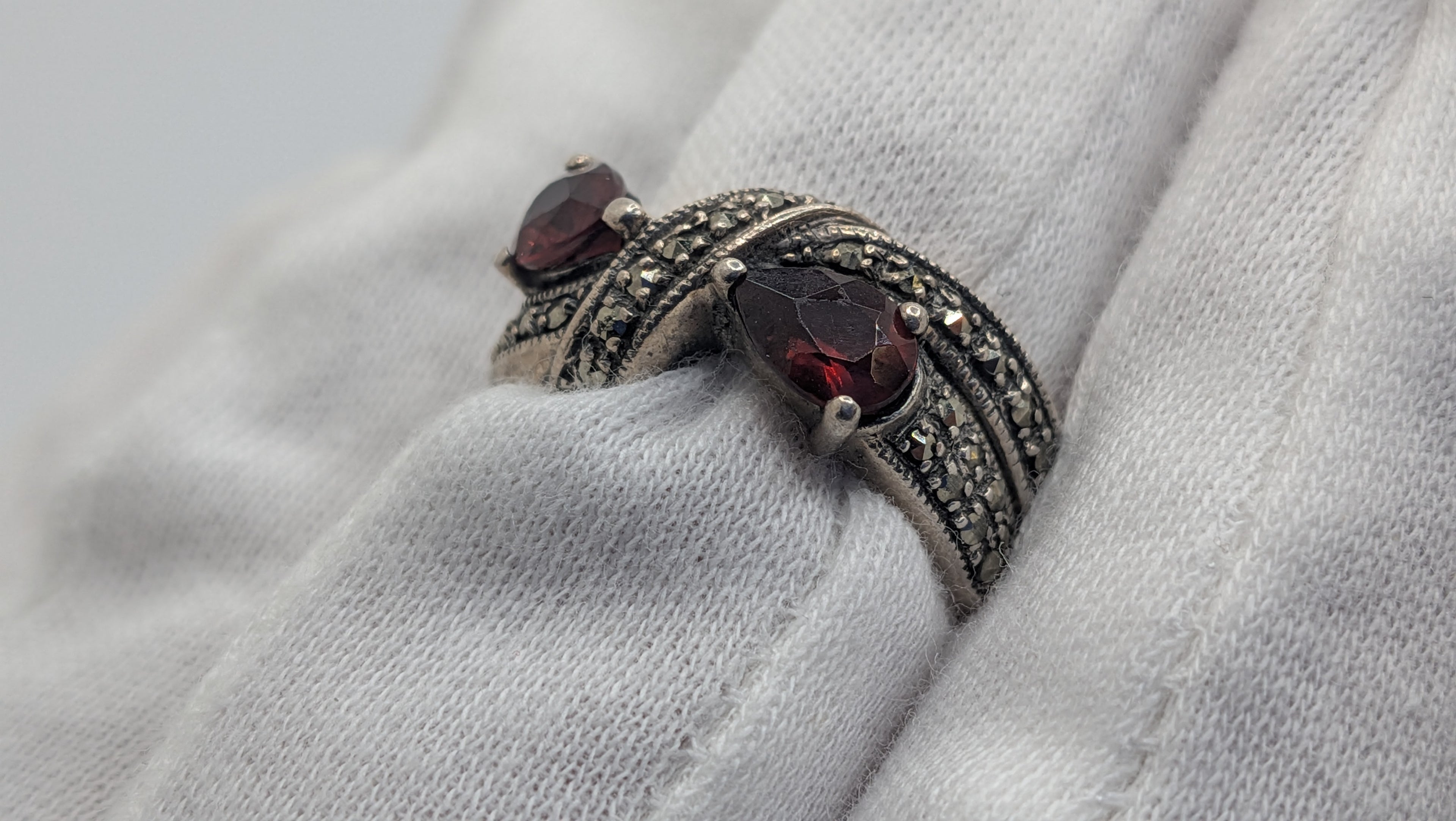 Sterling Silver Pear Garnet and Marcasite Ring Size 9.25